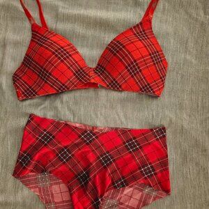 Pink bra and panties set